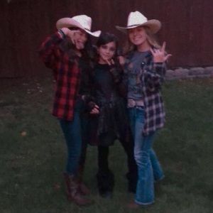 Meet your Posher, Marissa